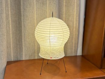 巡回展「オゼキの岐阜提灯 伝統工芸から生まれた光の彫刻、AKARI」2/15 