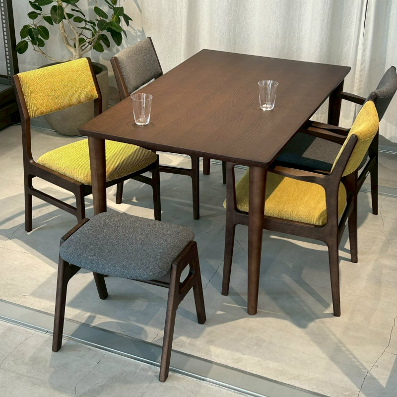 ダイニングチェア – カリモク60オフィシャルショップ